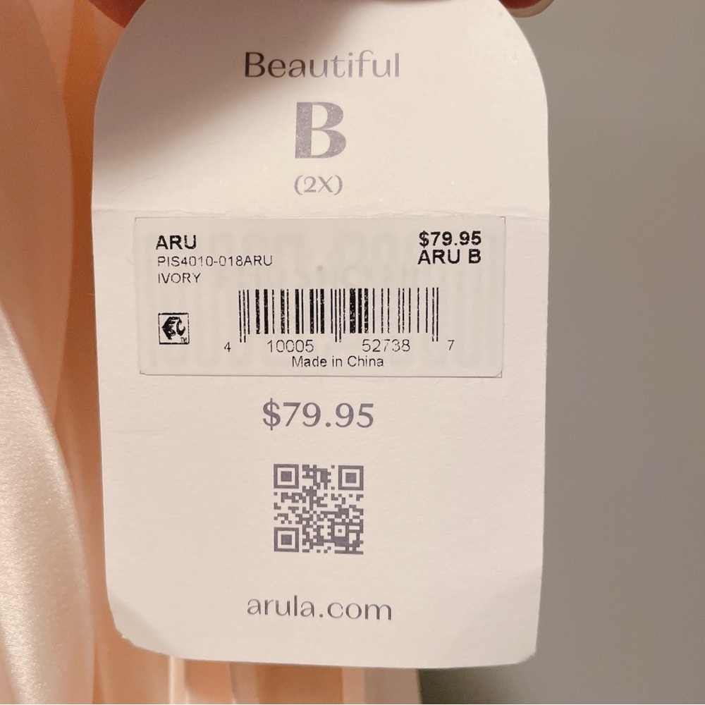 NWT Arula Elegant Cream Pleated Skirt - Picture 7 of 7